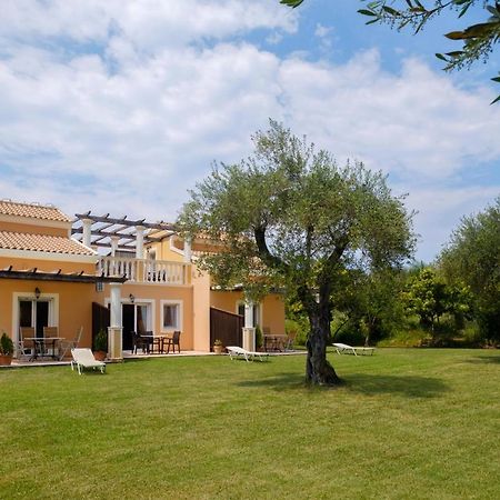 Ballas Paradise Roda  Exterior photo